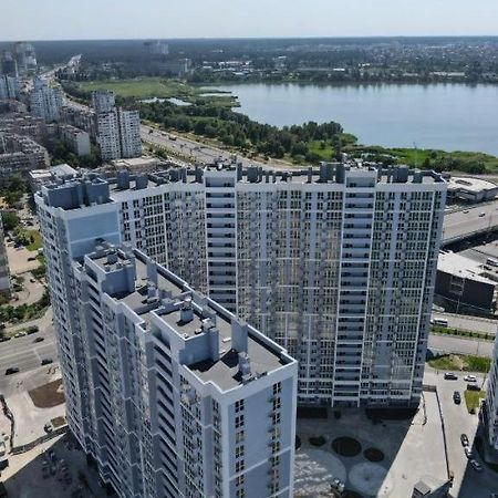 Квартира Метро Харківська, Позняки Жк Лебединий كييف المظهر الخارجي الصورة