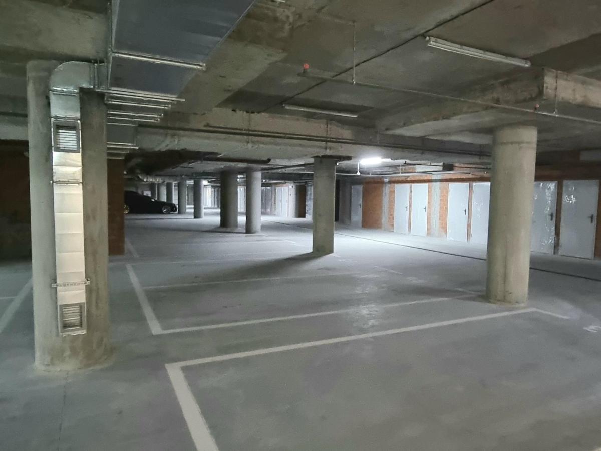 Квартира Метро Харківська, Позняки Жк Лебединий كييف المظهر الخارجي الصورة