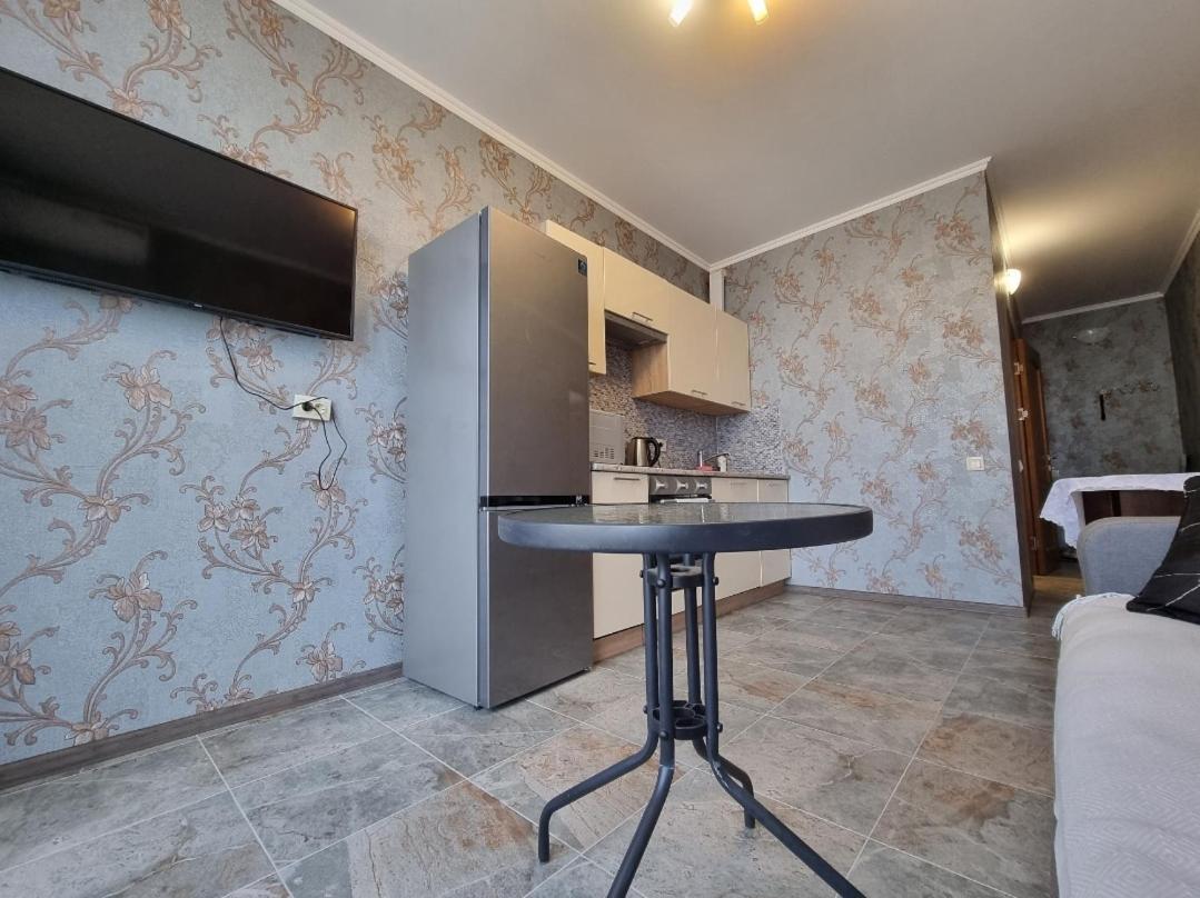 Квартира Метро Харківська, Позняки Жк Лебединий كييف المظهر الخارجي الصورة